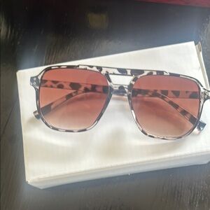 Leopard Print Sunglasses